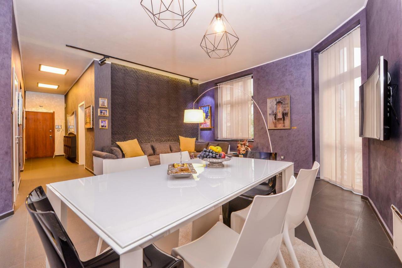 Champs-Elysees Sofia 2-Bdr, 2-Bthr Tsar Simeon Suite By Flat Mаnager Luaran gambar