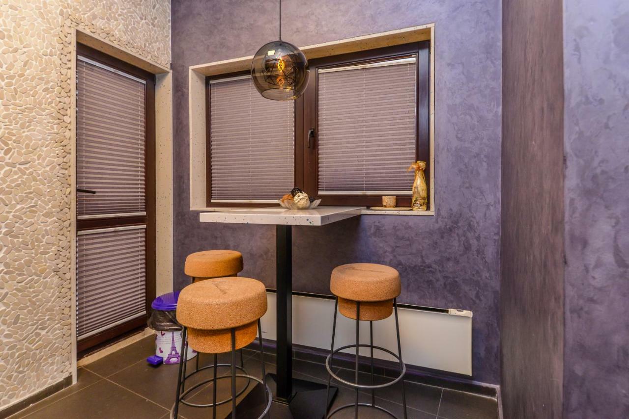 Champs-Elysees Sofia 2-Bdr, 2-Bthr Tsar Simeon Suite By Flat Mаnager Luaran gambar