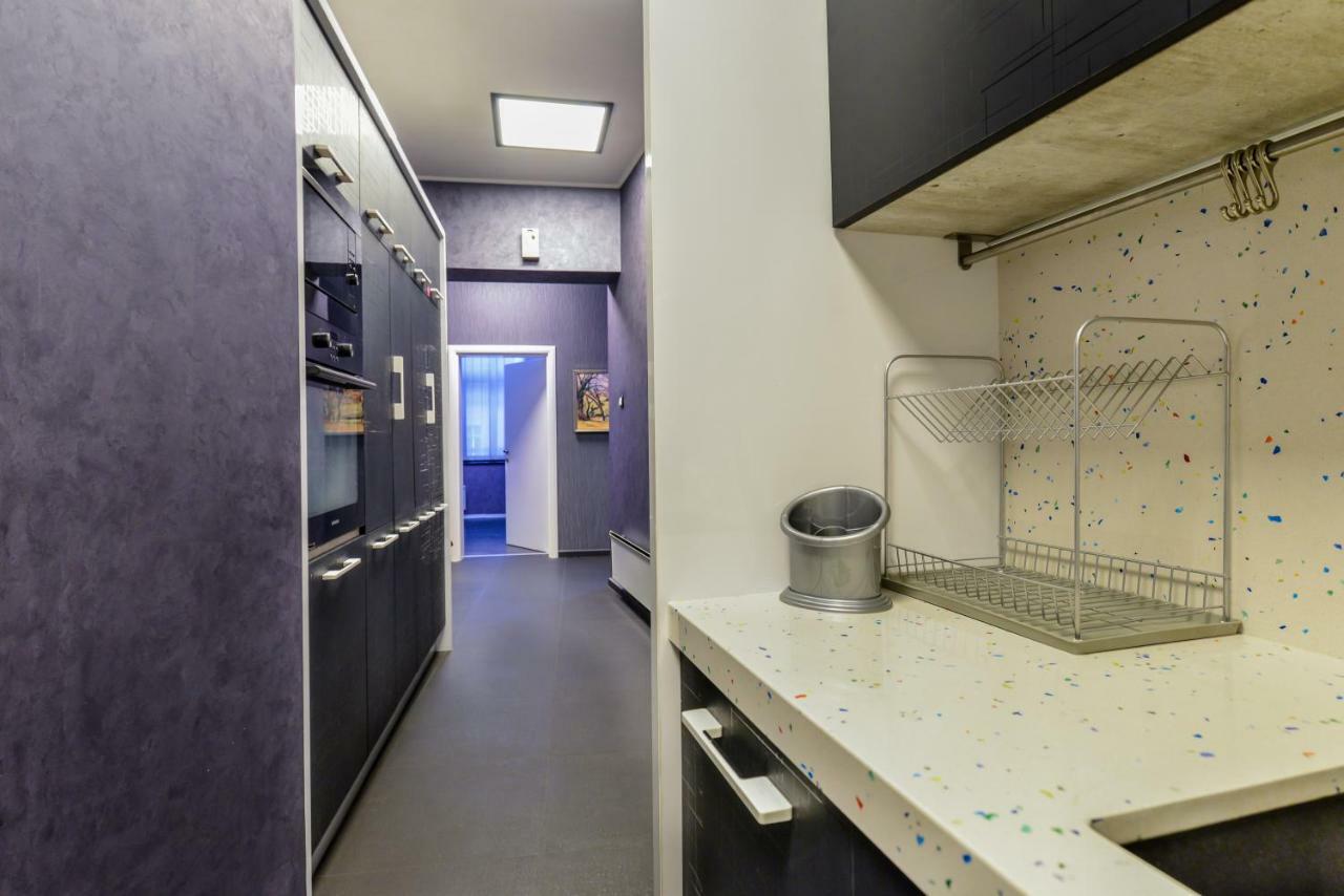 Champs-Elysees Sofia 2-Bdr, 2-Bthr Tsar Simeon Suite By Flat Mаnager Luaran gambar