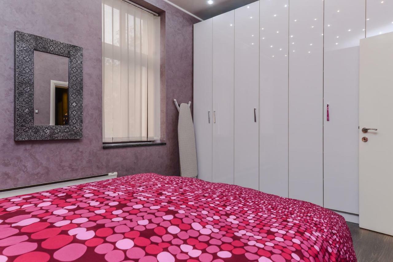 Champs-Elysees Sofia 2-Bdr, 2-Bthr Tsar Simeon Suite By Flat Mаnager Luaran gambar