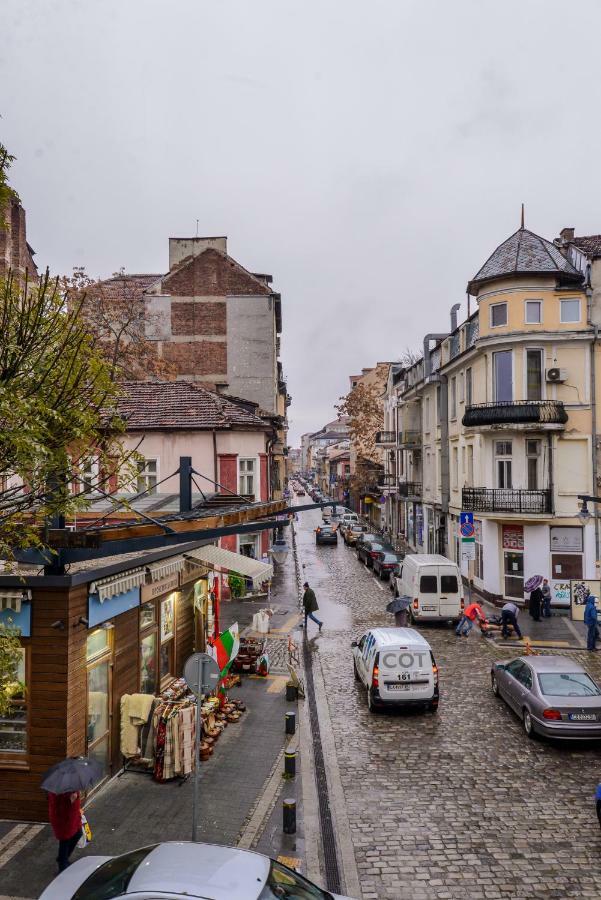 Champs-Elysees Sofia 2-Bdr, 2-Bthr Tsar Simeon Suite By Flat Mаnager Luaran gambar